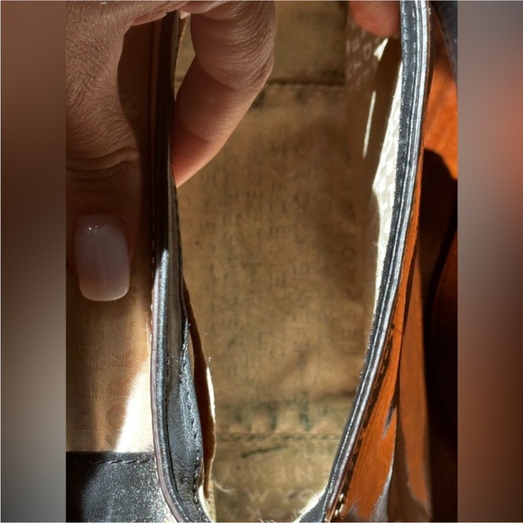 Kate Spade Beacon Court Angelica Cream Leather Bow Crossbody Bag - Picture 7 of 12